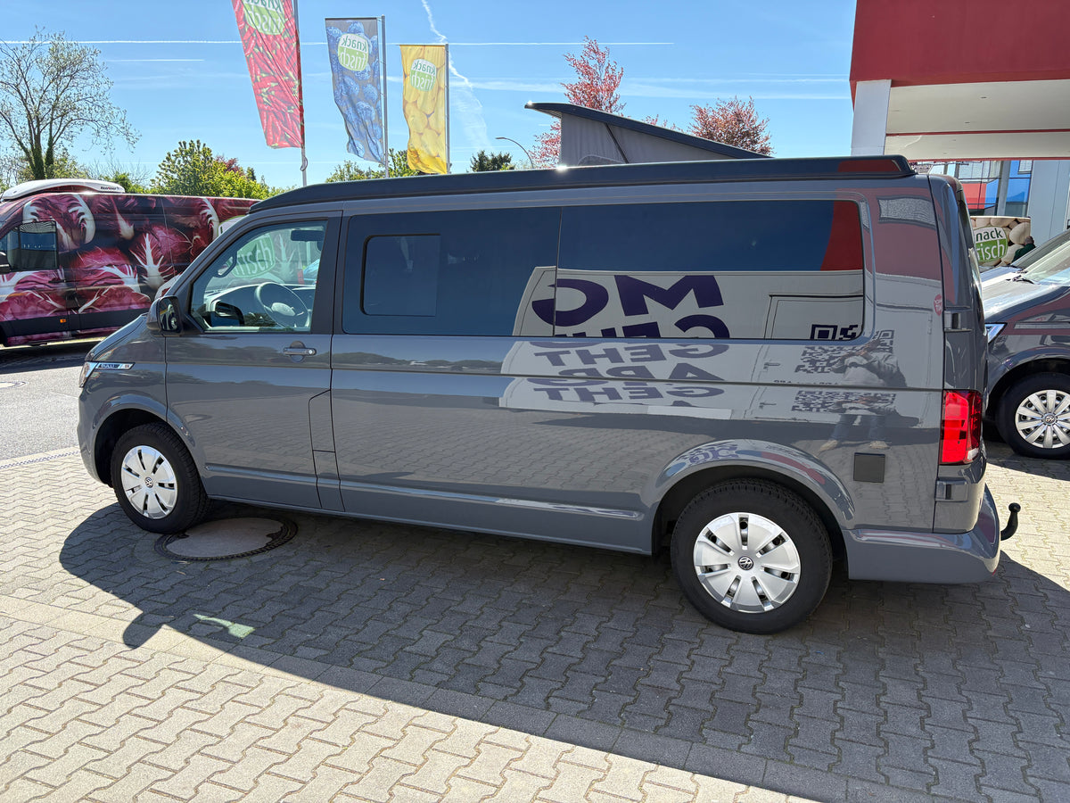 Volkswagen T6.1 Camper mit Aufstelldach & integriertem WC mit Kassettentoilette, 2.0 TDI, 150 PS / 110KW, Schalter - 6 Gang | VW Bulli Wohnmobil Campervan Kastenwagen