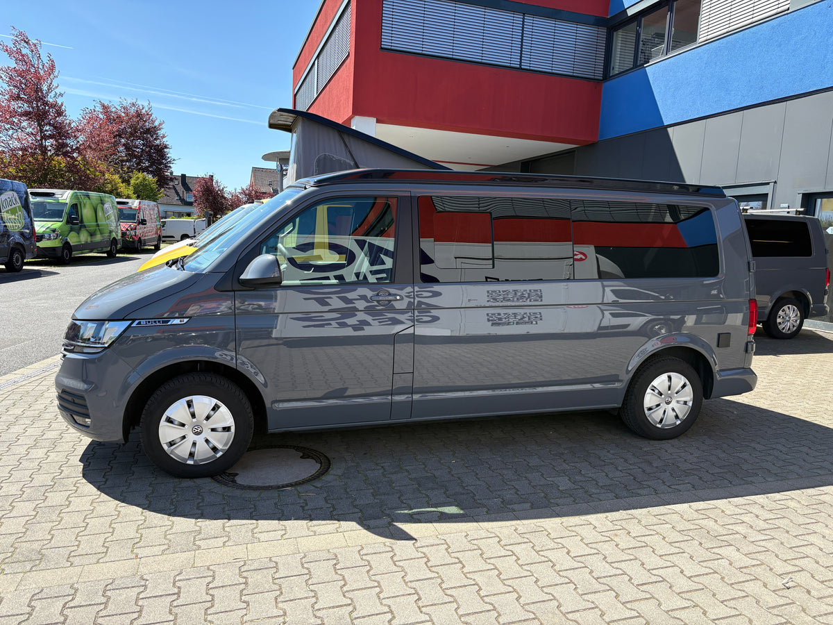 Volkswagen T6.1 Camper mit Aufstelldach & integriertem WC mit Kassettentoilette, 2.0 TDI, 150 PS / 110KW, Schalter - 6 Gang | VW Bulli Wohnmobil Campervan Kastenwagen