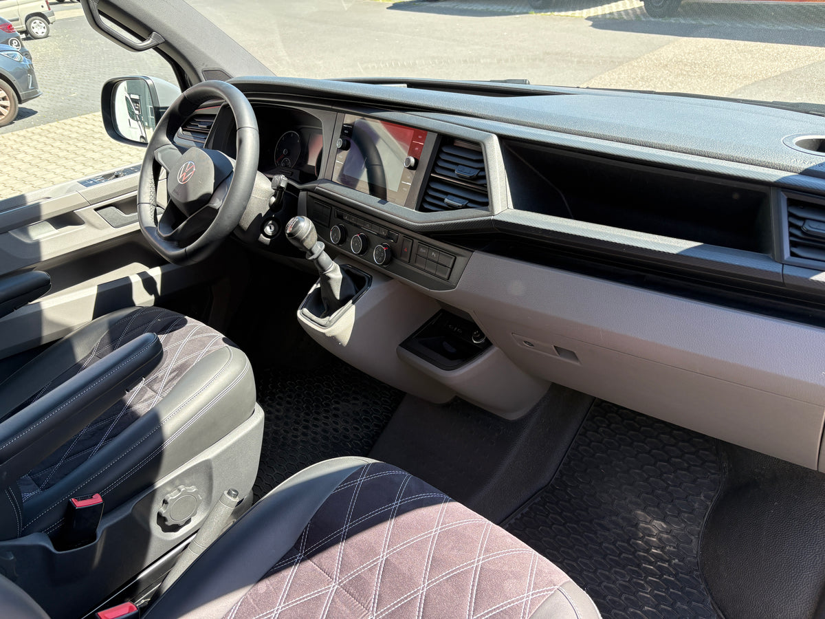 Volkswagen T6.1 Camper mit Aufstelldach & integriertem WC mit Kassettentoilette, 2.0 TDI, 150 PS / 110KW, Schalter - 6 Gang | VW Bulli Wohnmobil Campervan Kastenwagen