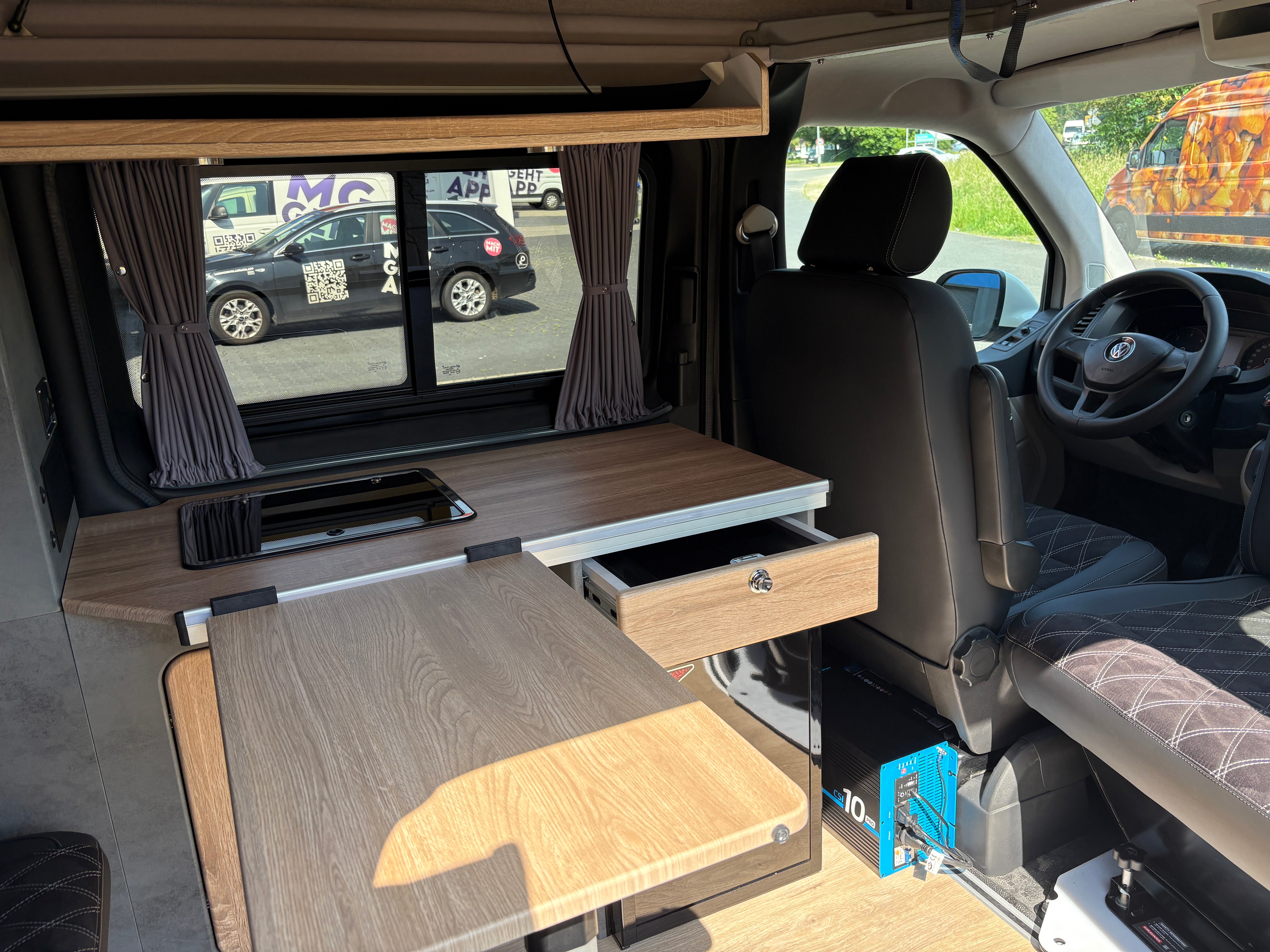 Volkswagen T6 Camper mit Aufstelldach, 2.0 TDI, 114 PS / 84KW | VW Bulli Wohnmobil Campervan Kastenwagen