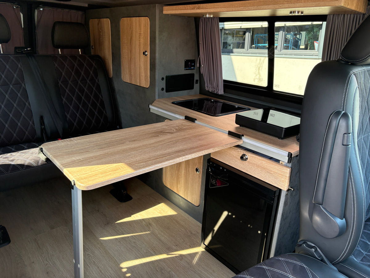 Volkswagen T6.1 Camper mit Aufstelldach, 2.0 TDI, 150 PS / 110KW, Schalter - 6 Gang | VW Bulli Wohnmobil Campervan Kastenwagen