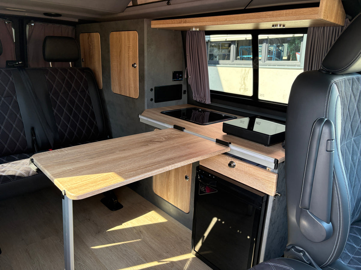 Volkswagen T6.1 Camper mit Aufstelldach, 2.0 TDI, 150 PS / 110KW, Schalter - 6 Gang | VW Bulli Wohnmobil Campervan Kastenwagen