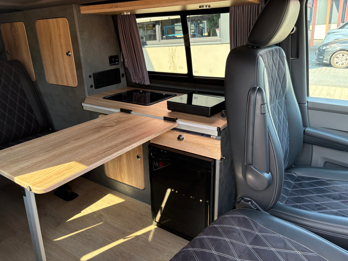Volkswagen T6.1 Camper mit Aufstelldach, 2.0 TDI, 150 PS / 110KW, Schalter - 6 Gang | VW Bulli Wohnmobil Campervan Kastenwagen