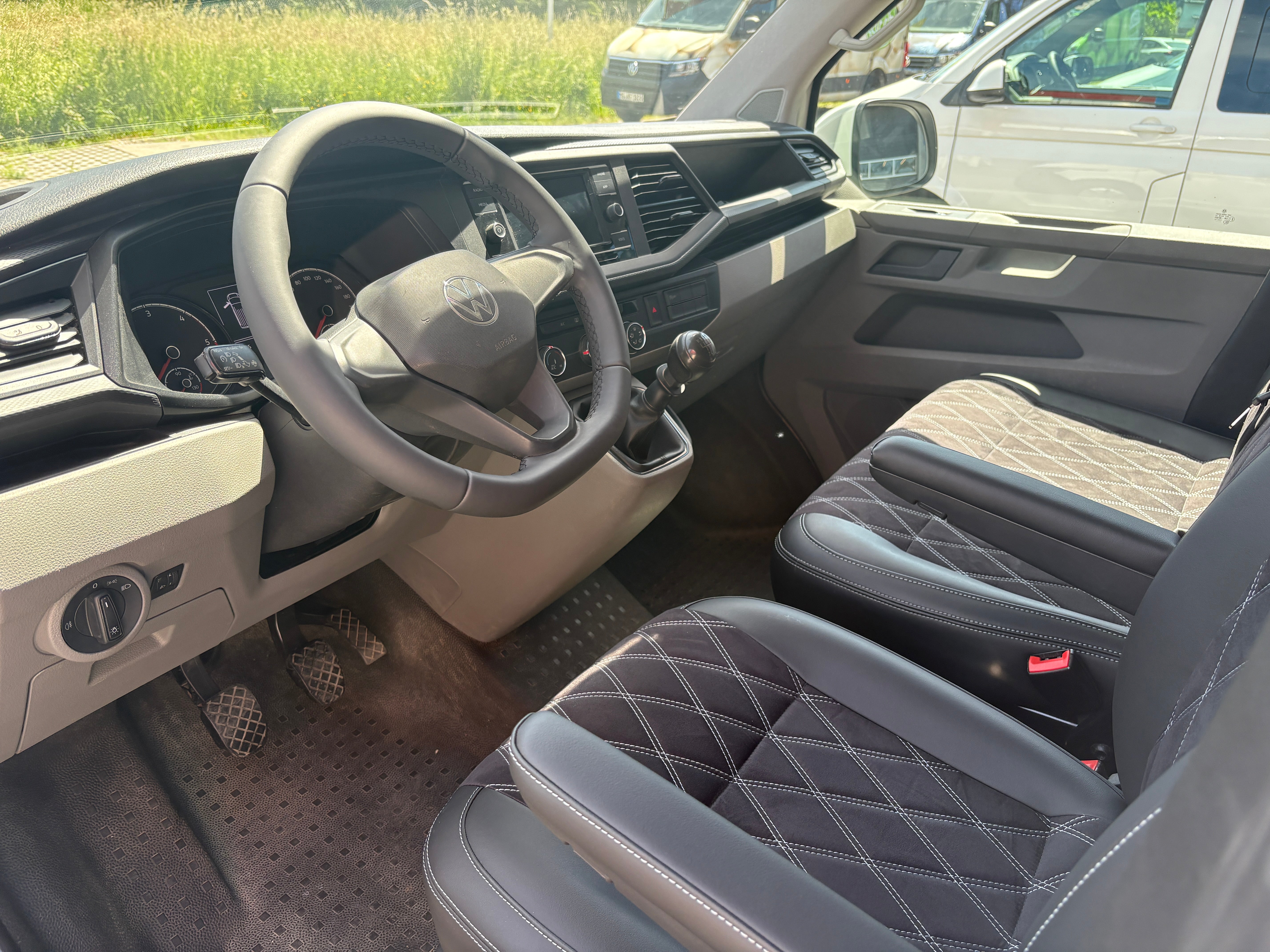 Volkswagen T6.1 Camper, 2.0 TDI, 110 PS / 81KW | VW Bulli Wohnmobil Campervan Kastenwagen
