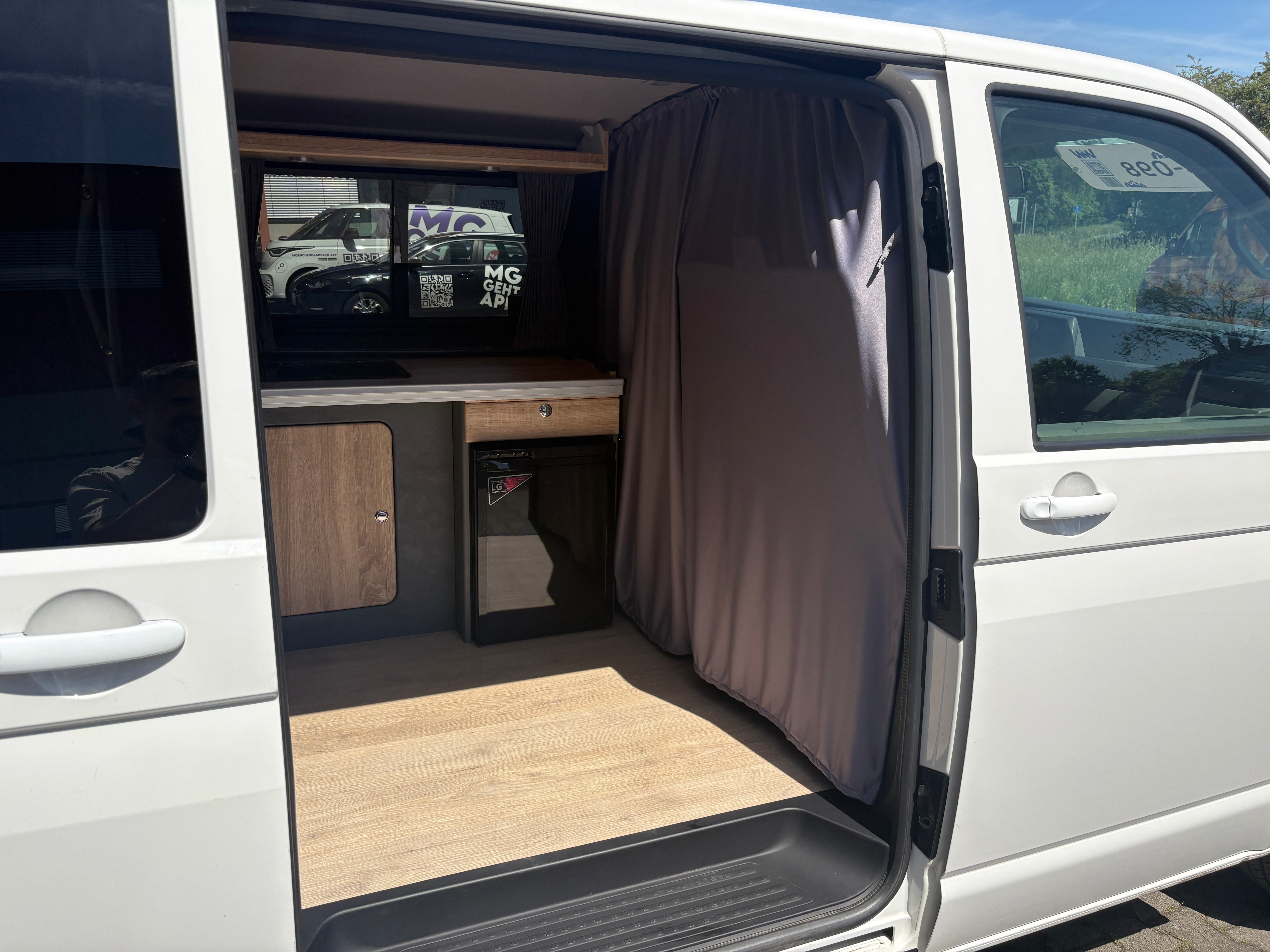 Volkswagen T6.1 Camper, 2.0 TDI, 110 PS / 81KW | VW Bulli Wohnmobil Campervan Kastenwagen