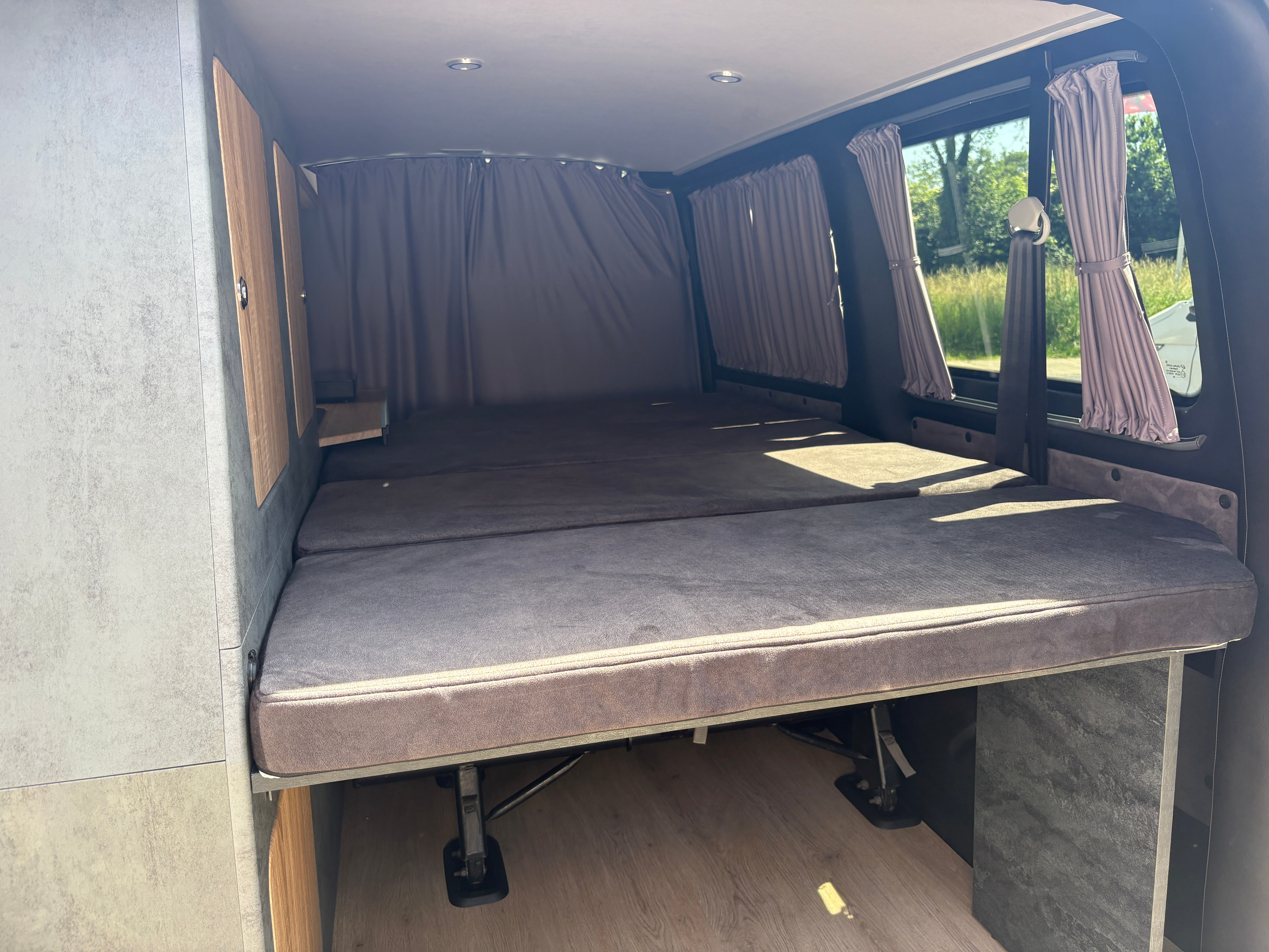 Volkswagen T6.1 Camper, 2.0 TDI, 110 PS / 81KW | VW Bulli Wohnmobil Campervan Kastenwagen
