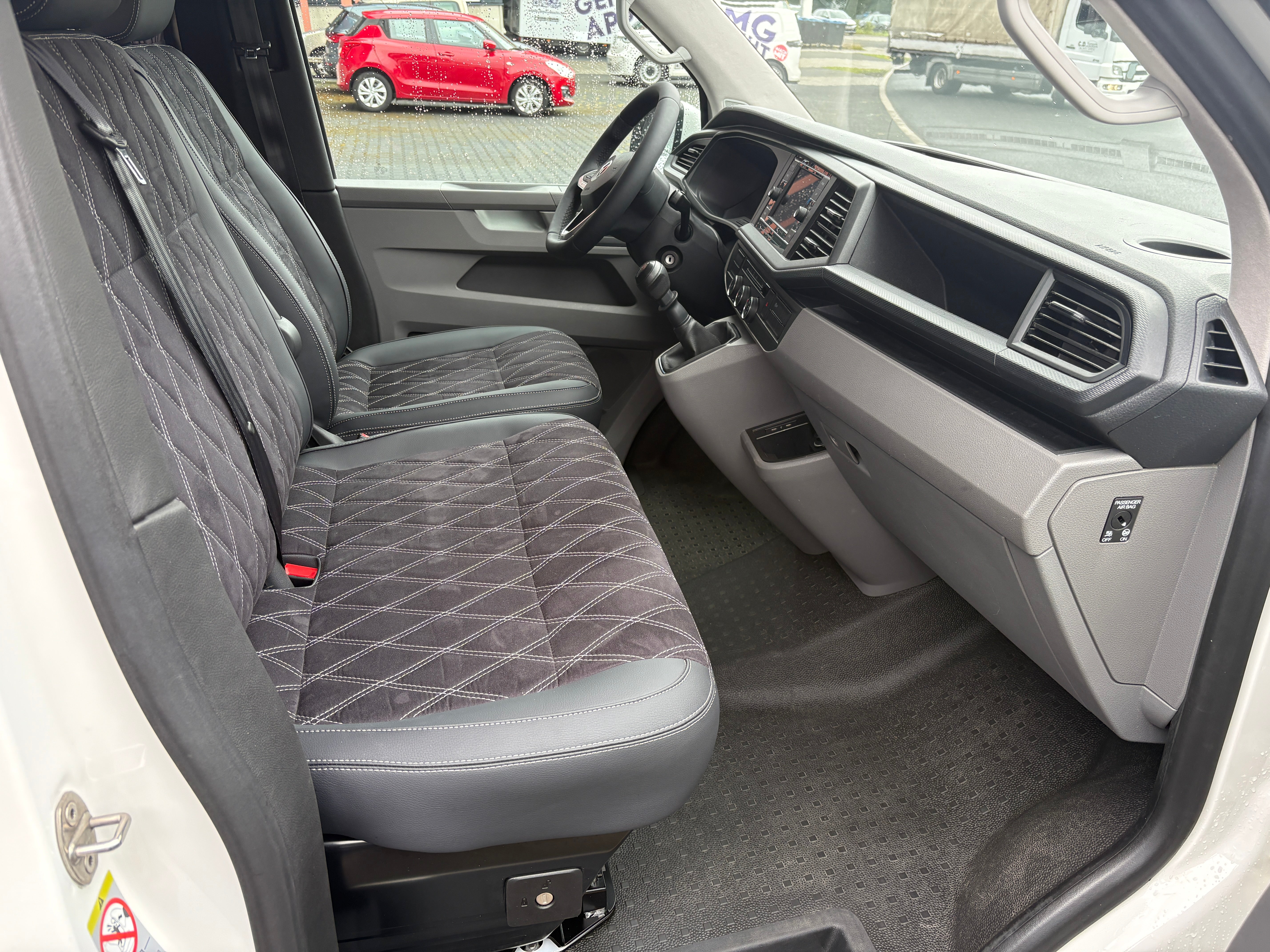 Volkswagen T6.1 Camper mit Aufstelldach, 2.0 TDI, 150 PS / 110KW, Schalter - 6 Gang | VW Bulli Wohnmobil Campervan Kastenwagen