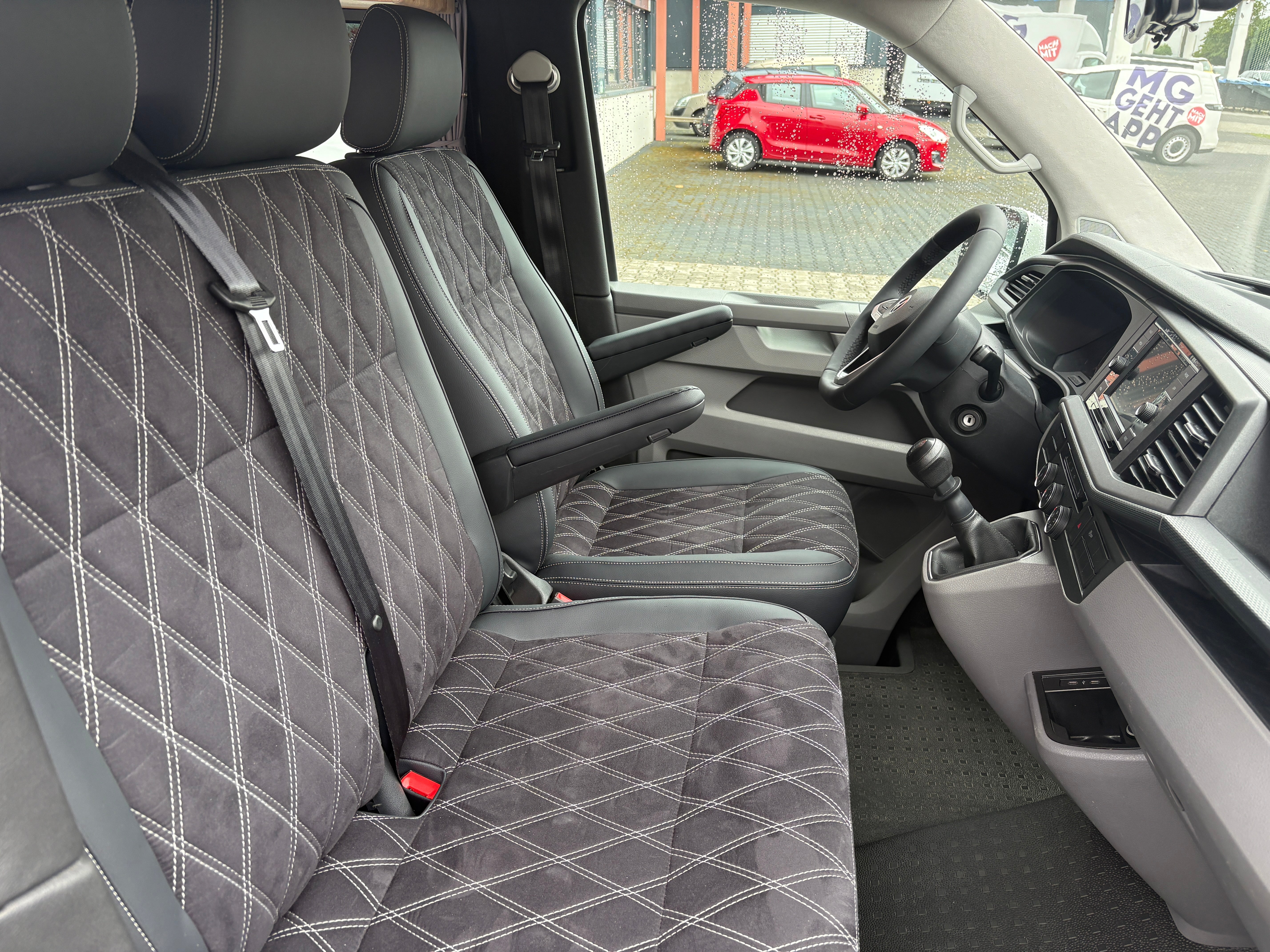 Volkswagen T6.1 Camper mit Aufstelldach, 2.0 TDI, 150 PS / 110KW, Schalter - 6 Gang | VW Bulli Wohnmobil Campervan Kastenwagen