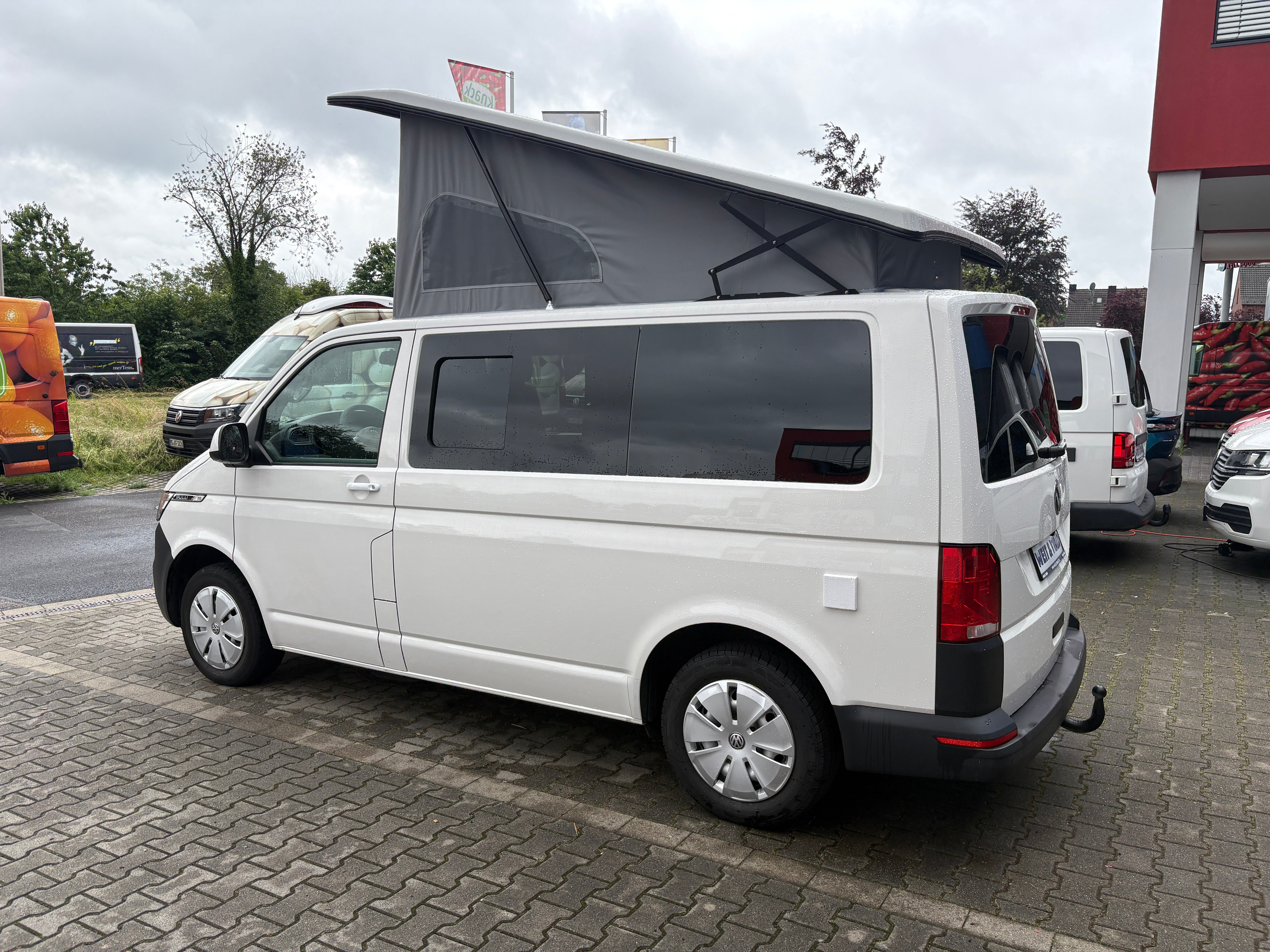 Volkswagen T6.1 Camper mit Aufstelldach, 2.0 TDI, 150 PS / 110KW, Schalter - 6 Gang | VW Bulli Wohnmobil Campervan Kastenwagen