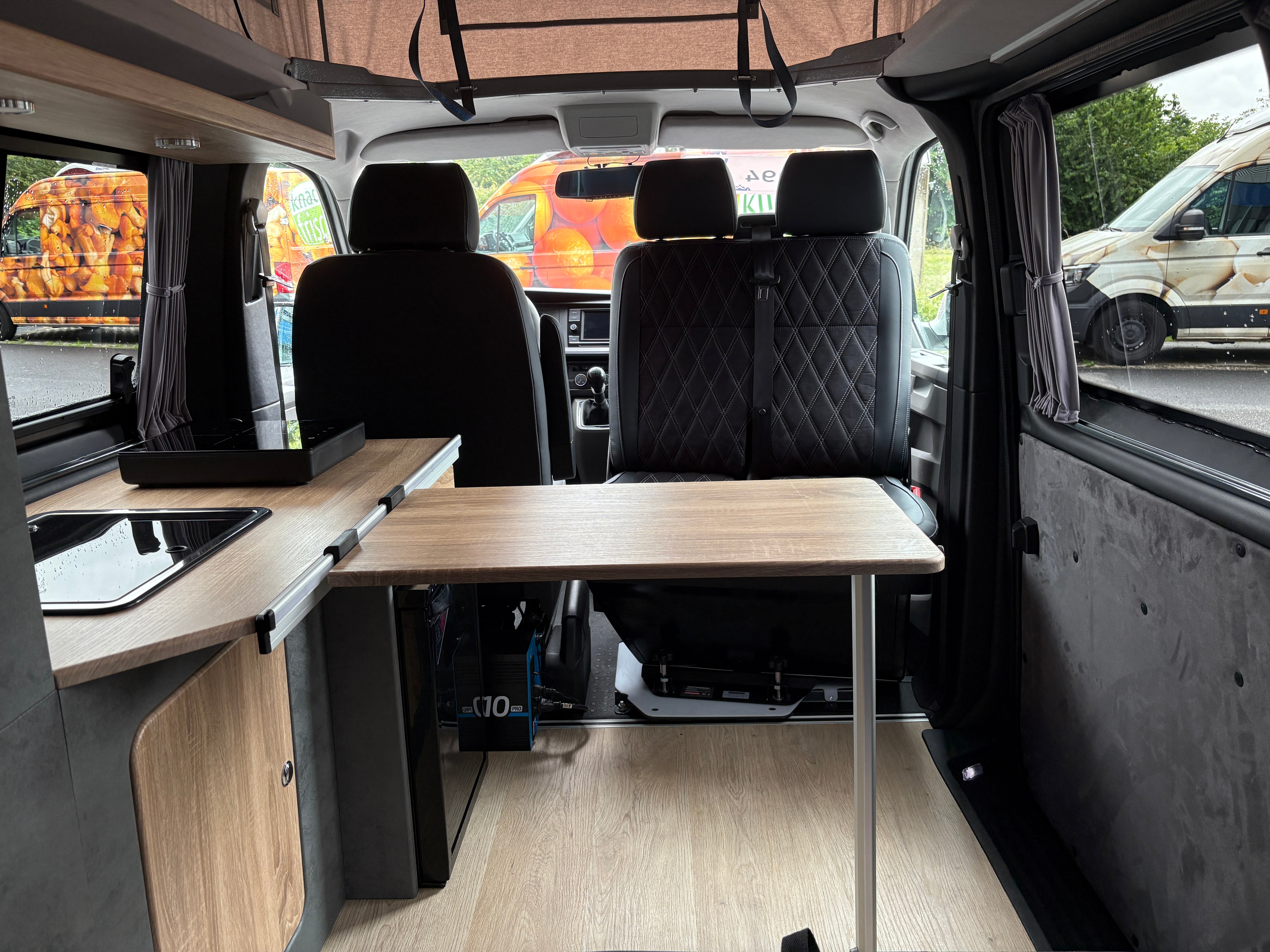 Volkswagen T6.1 Camper mit Aufstelldach, 2.0 TDI, 150 PS / 110KW, Schalter - 6 Gang | VW Bulli Wohnmobil Campervan Kastenwagen