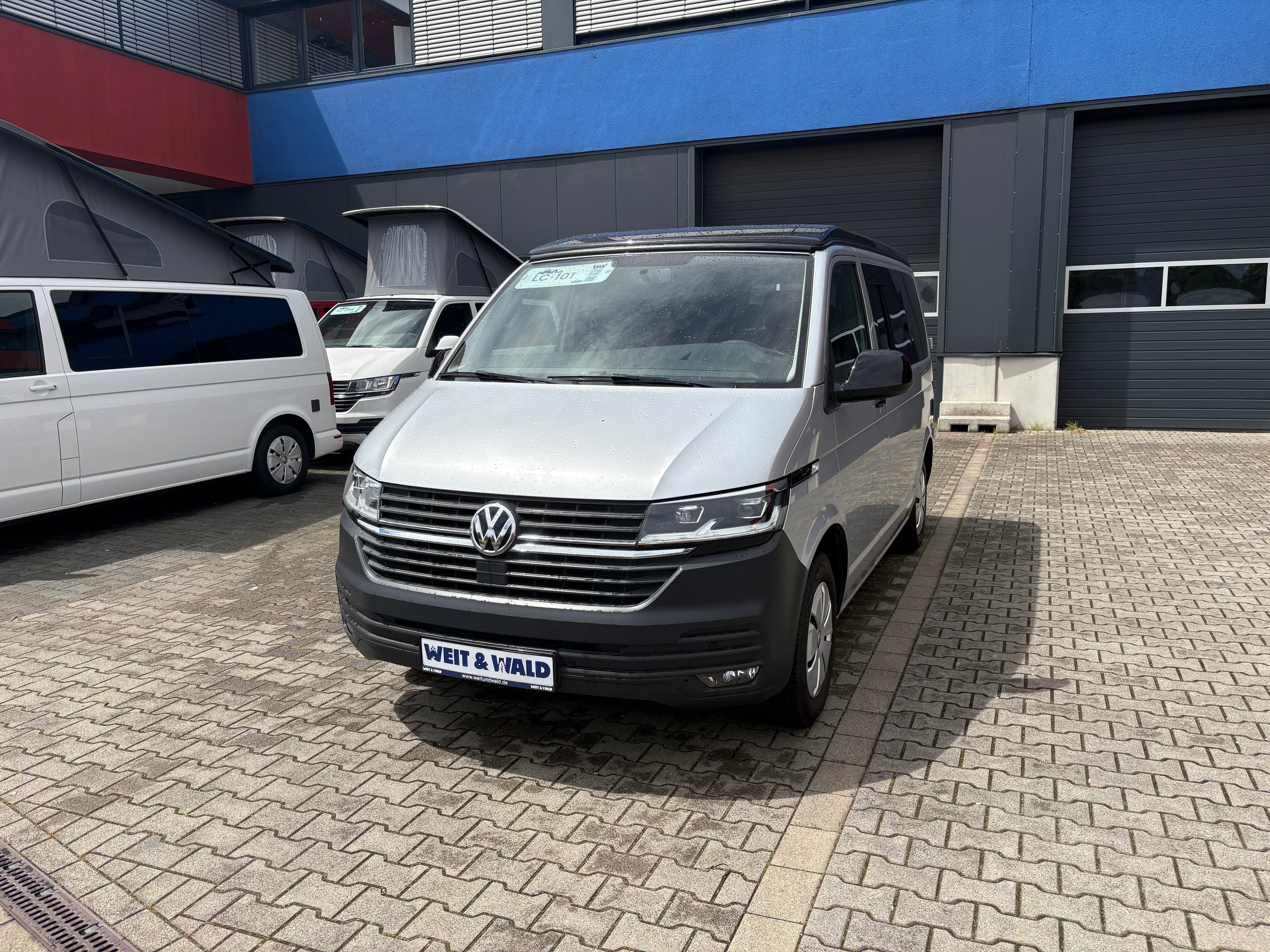 Volkswagen T6.1 Camper mit Aufstelldach, 2.0 TDI, 150 PS / 110KW, DSG | VW Bulli Wohnmobil Campervan Kastenwagen