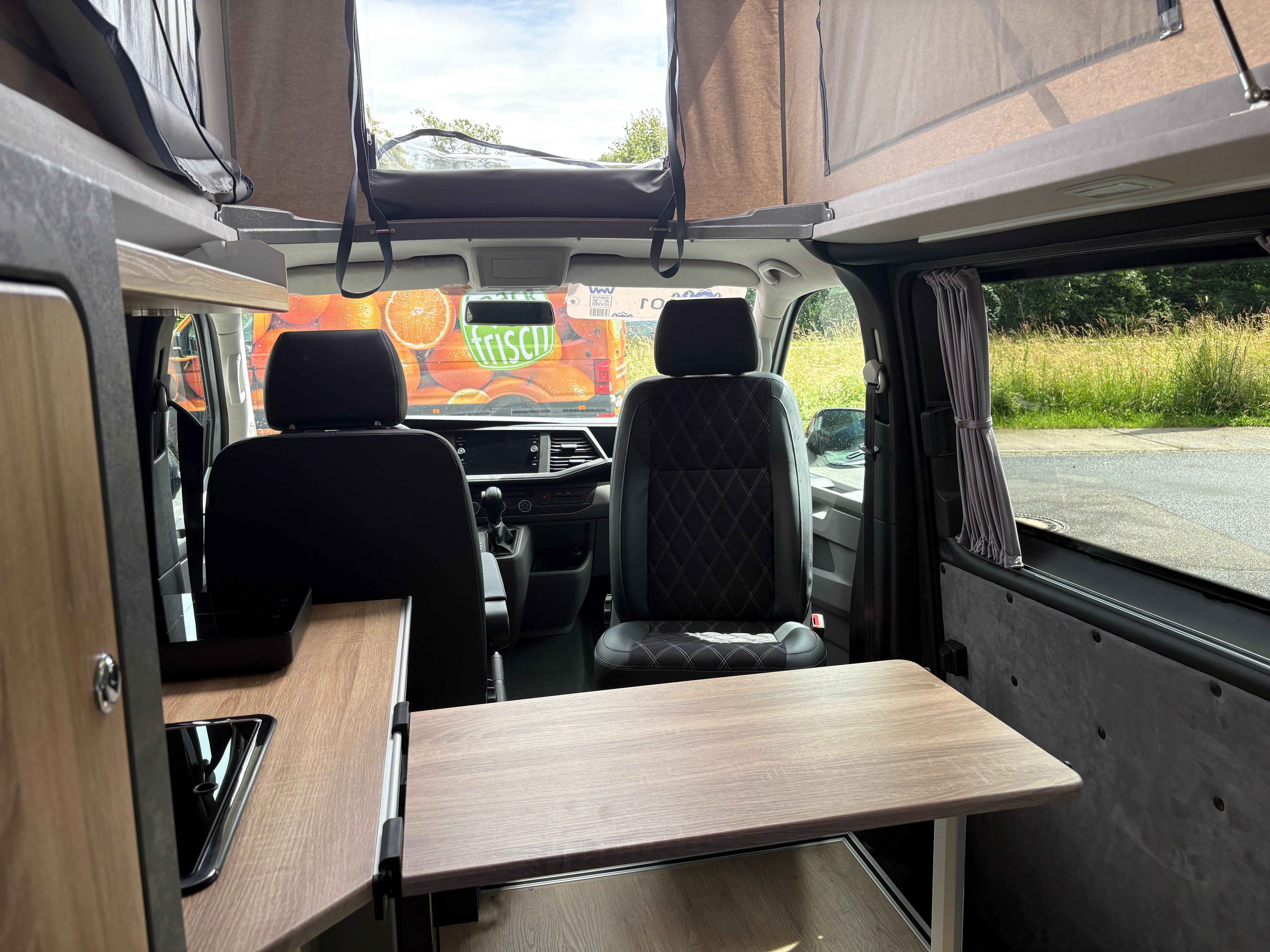 Volkswagen T6.1 Camper mit Aufstelldach, 2.0 TDI, 150 PS / 110KW, DSG | VW Bulli Wohnmobil Campervan Kastenwagen