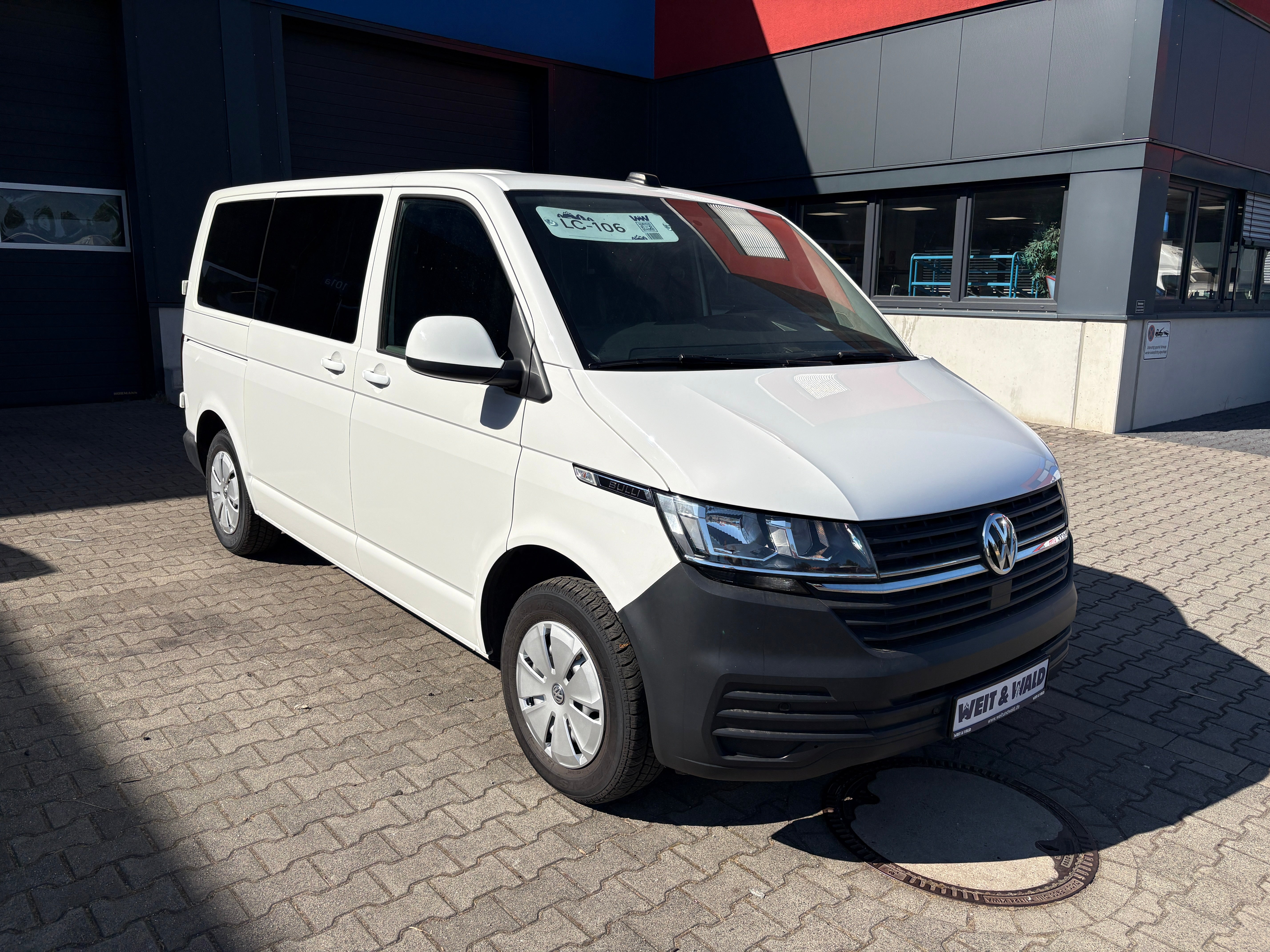 Volkswagen T6.1 Camper, 2.0 TDI, 110 PS / 81KW | VW Bulli Wohnmobil Campervan Kastenwagen