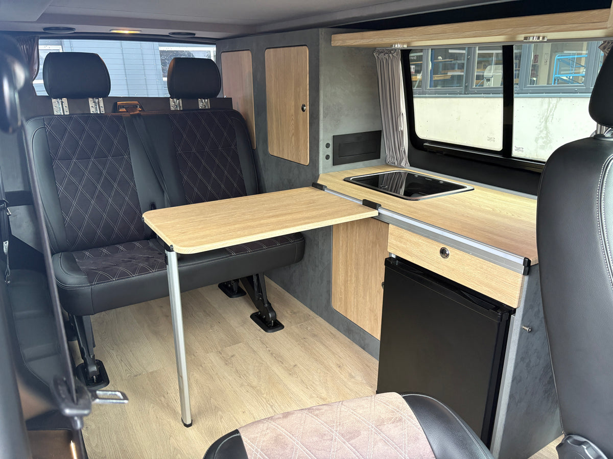 Volkswagen T6 Camper mit Aufstelldach, 2.0 TDI, 150 PS / 110KW, DSG | VW Bulli Wohnmobil Campervan Kastenwagen