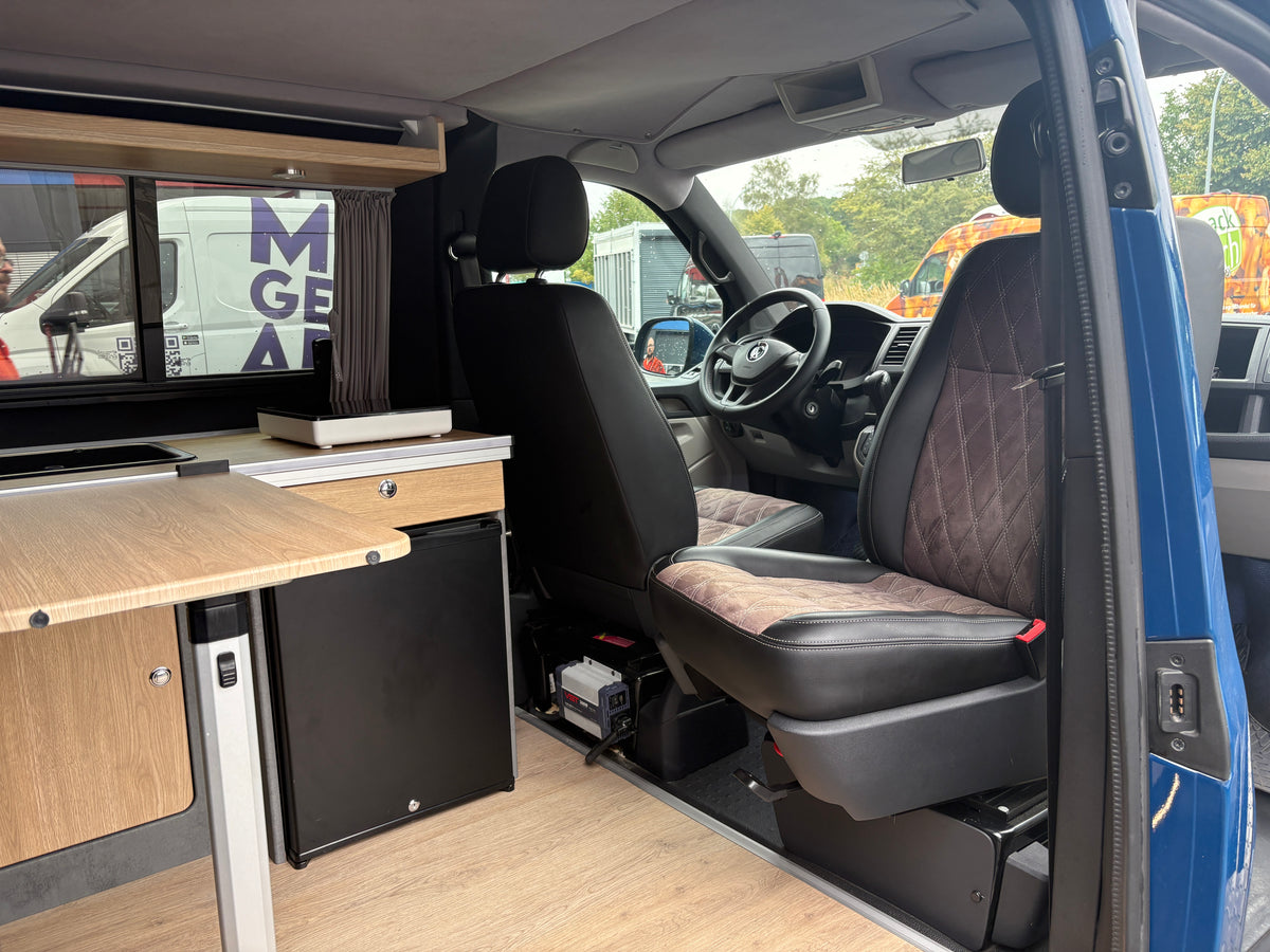 Volkswagen T6 Camper mit Aufstelldach, 2.0 TDI, 150 PS / 110KW, DSG | VW Bulli Wohnmobil Campervan Kastenwagen